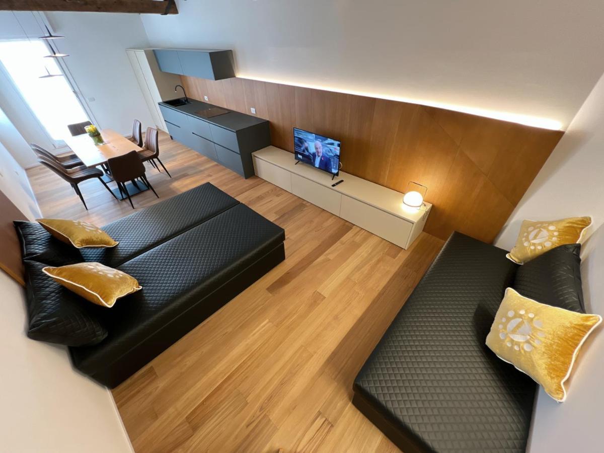 Ferienwohnung Attico Vivit 60 Mestre Exterior foto